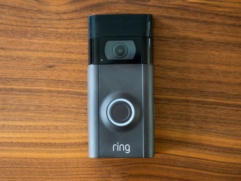 Ring Video Doorbell 2 an Wand.