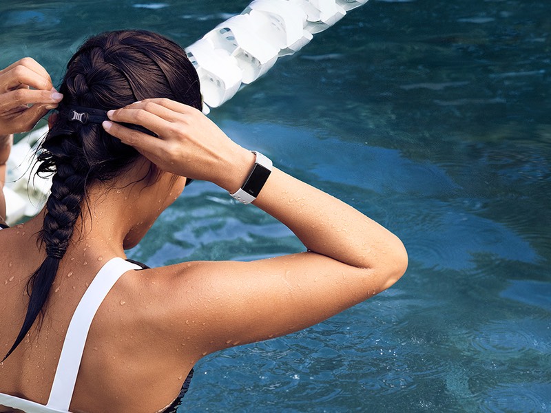 Fitbit Charge 3: Fitness-Tracker für Deine Ziele