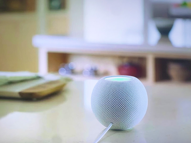 Apple HomePod mini - Siri Smart Speaker