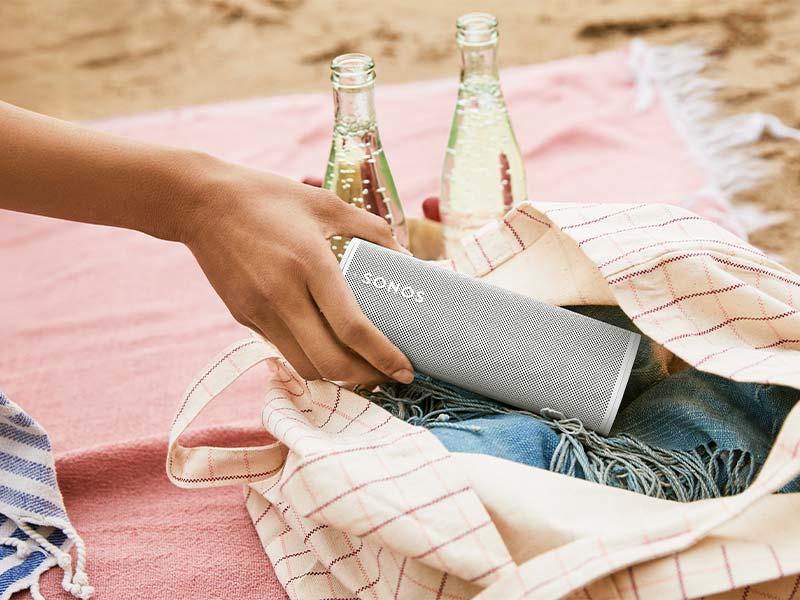 Sonos Roam passt in jede Tasche