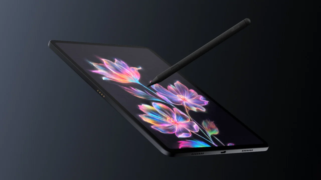 Alexa Tablet 12 Pro mit Pro Pen und einer farbenfrohen Zeichnung auf dem Display